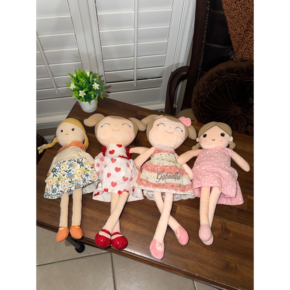 Plush Rag Doll Set of 4 Heart Floral Soft Stuffed Toys 16in Decor collectible